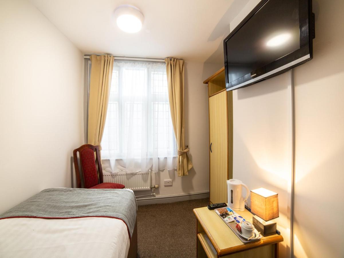 The Royal Hotel Kettering Esterno foto