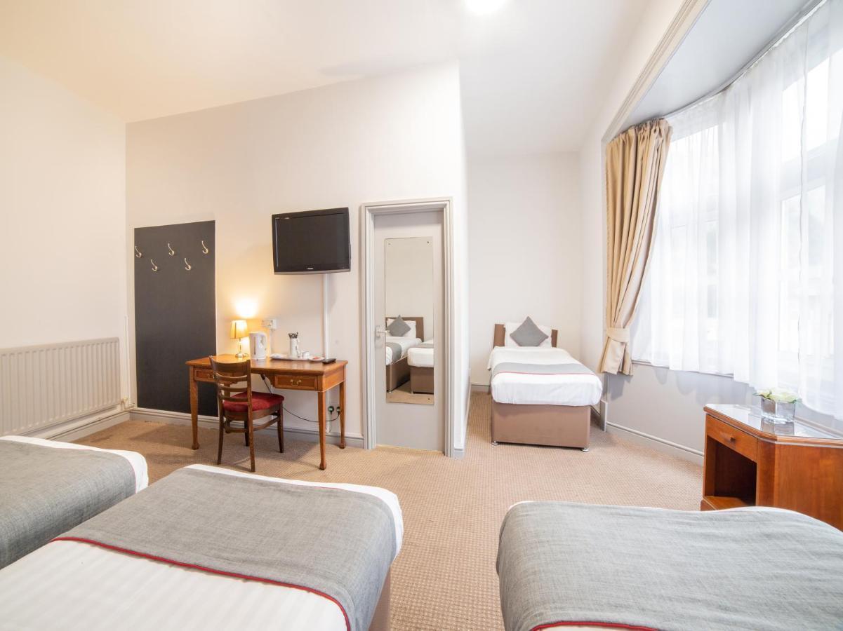 The Royal Hotel Kettering Esterno foto