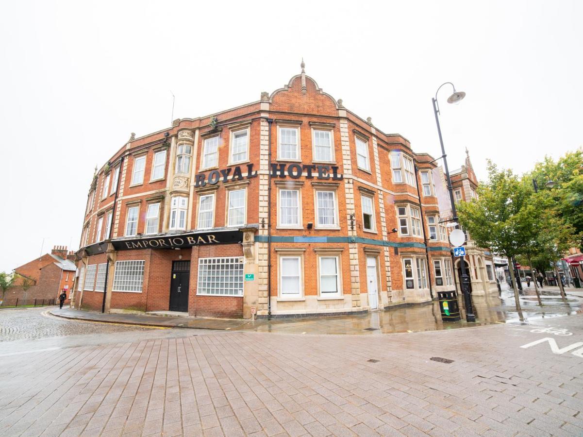The Royal Hotel Kettering Esterno foto